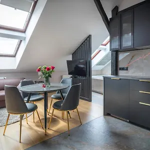  Apartament Długa 27